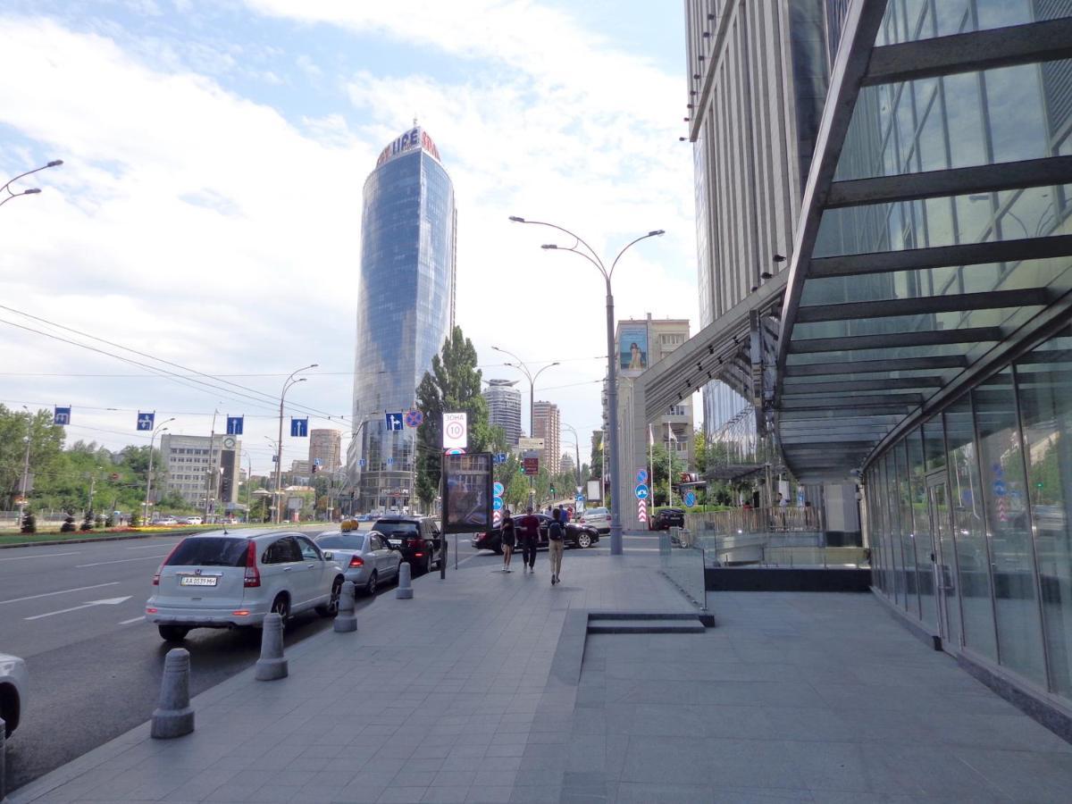 New Apart Lesi Ukrainky Blvd And Olimpiyska And Kreshchatyk And Manhattan City With Parking Kiev Exterior foto